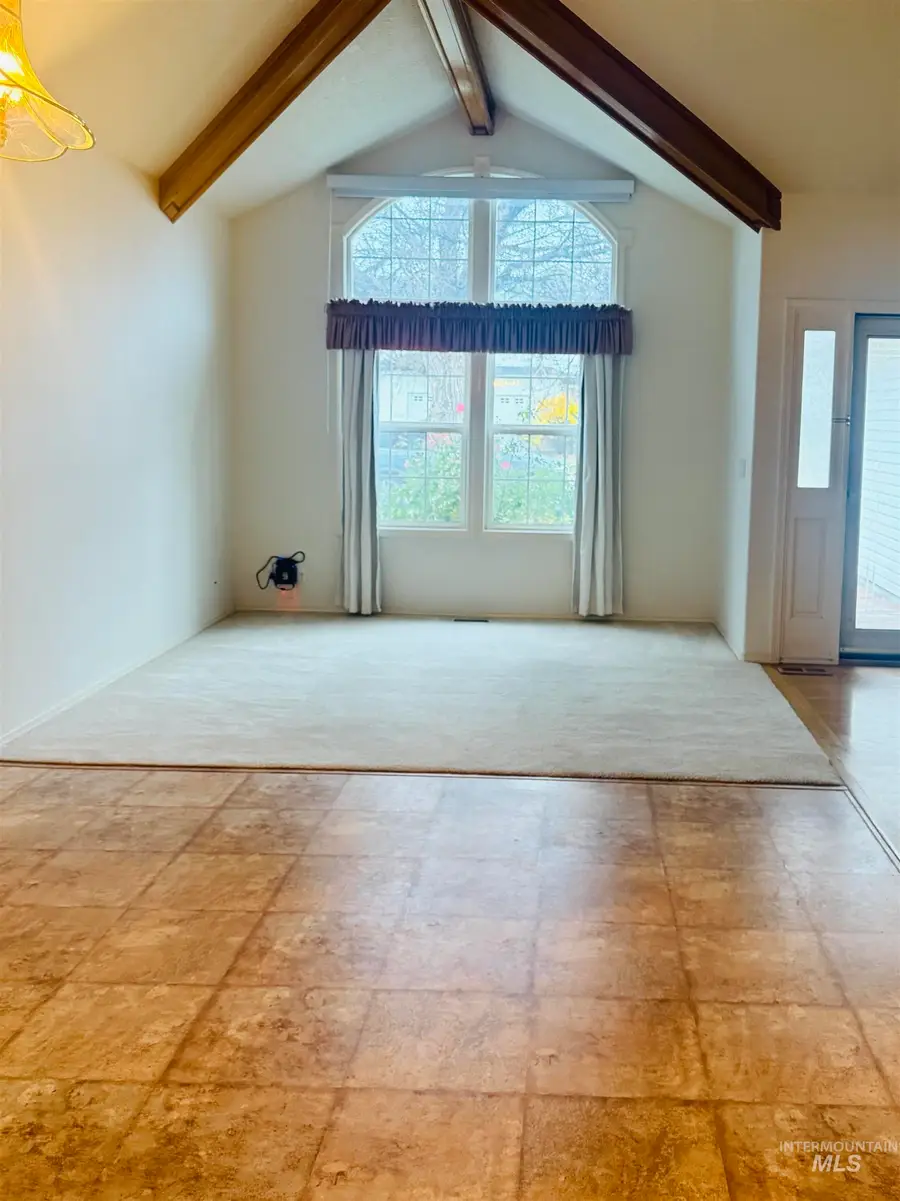 1730 Castle Way, Mountain Home, ID 83647 - Image #2