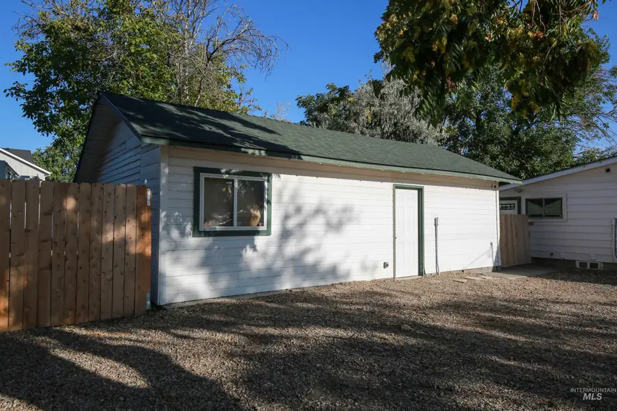 420 S Whitley Drive, Fruitland, ID 83619 - Image #3