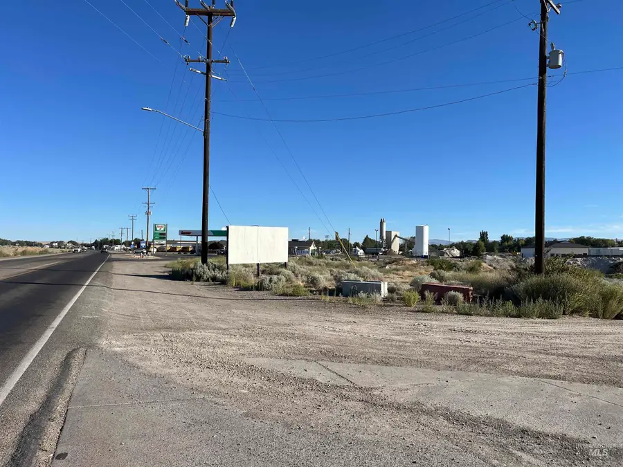 960 Sunset Strip, Mountain Home, ID 83647 - #3