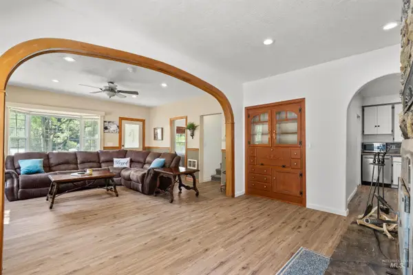 812 E Main Street, Kendrick, ID 83537