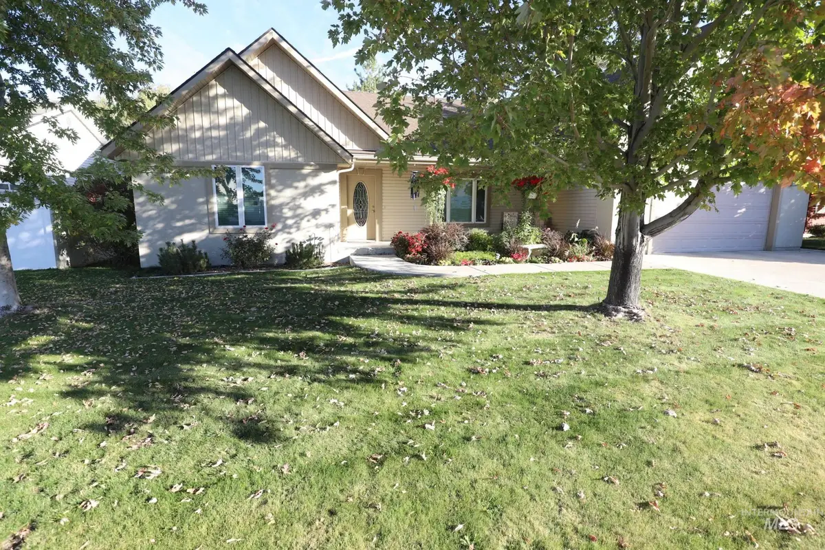 810 Pine Street, Filer, ID 83328 - Image #1