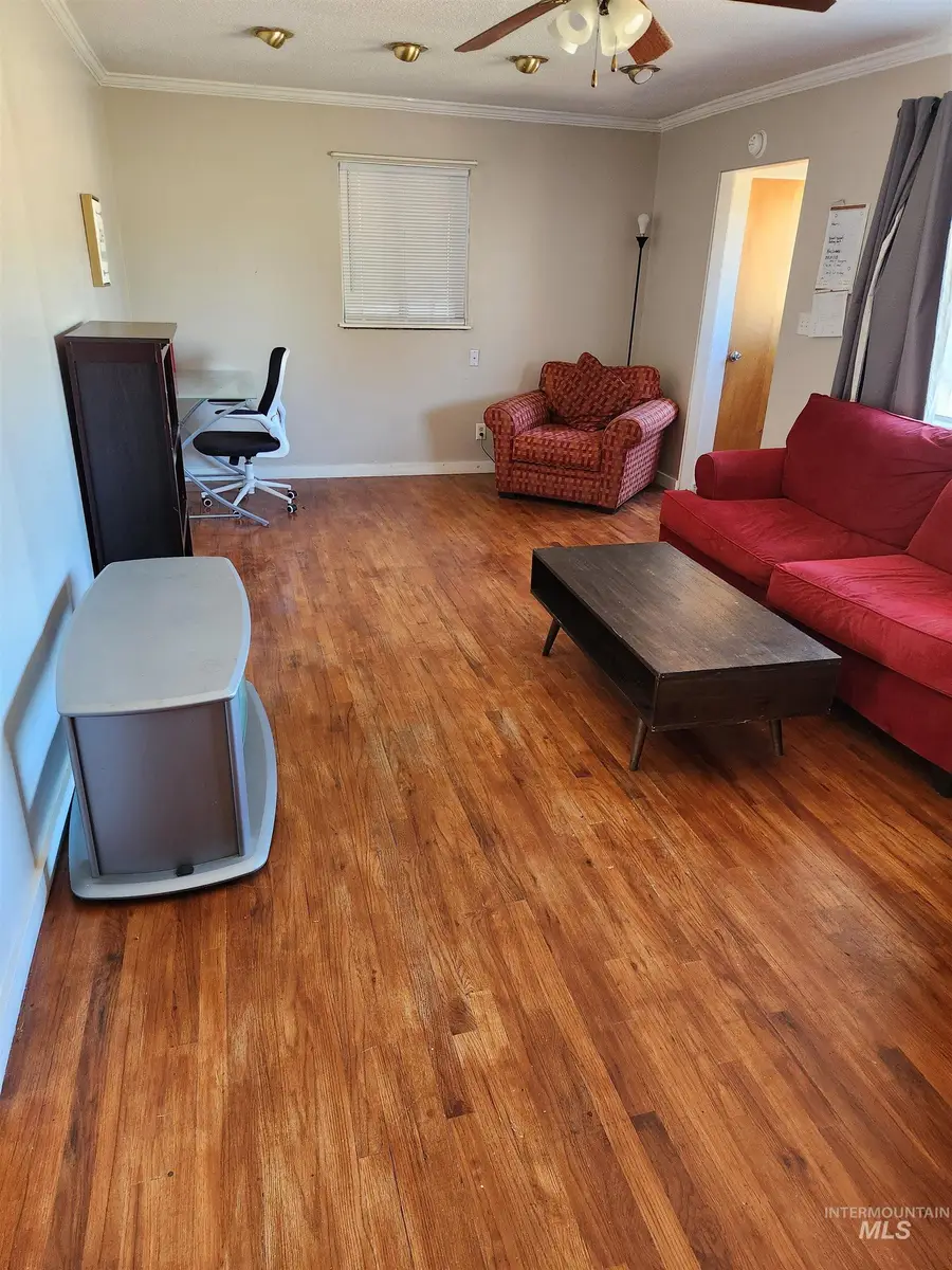 1030 N 6th East, Mountain Home, ID 83647 - Image #3