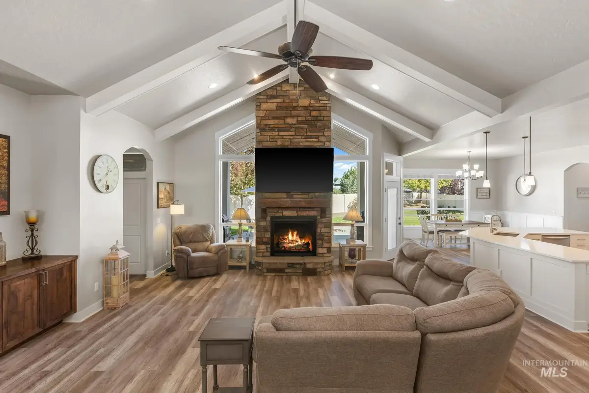 12098 W Rice Road, Star, ID 83669 - Image #1