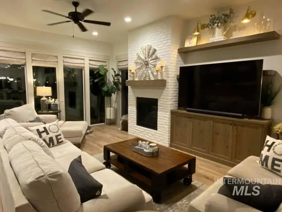 11686 W Triloba Dr, Star, ID 83669 - Image #3