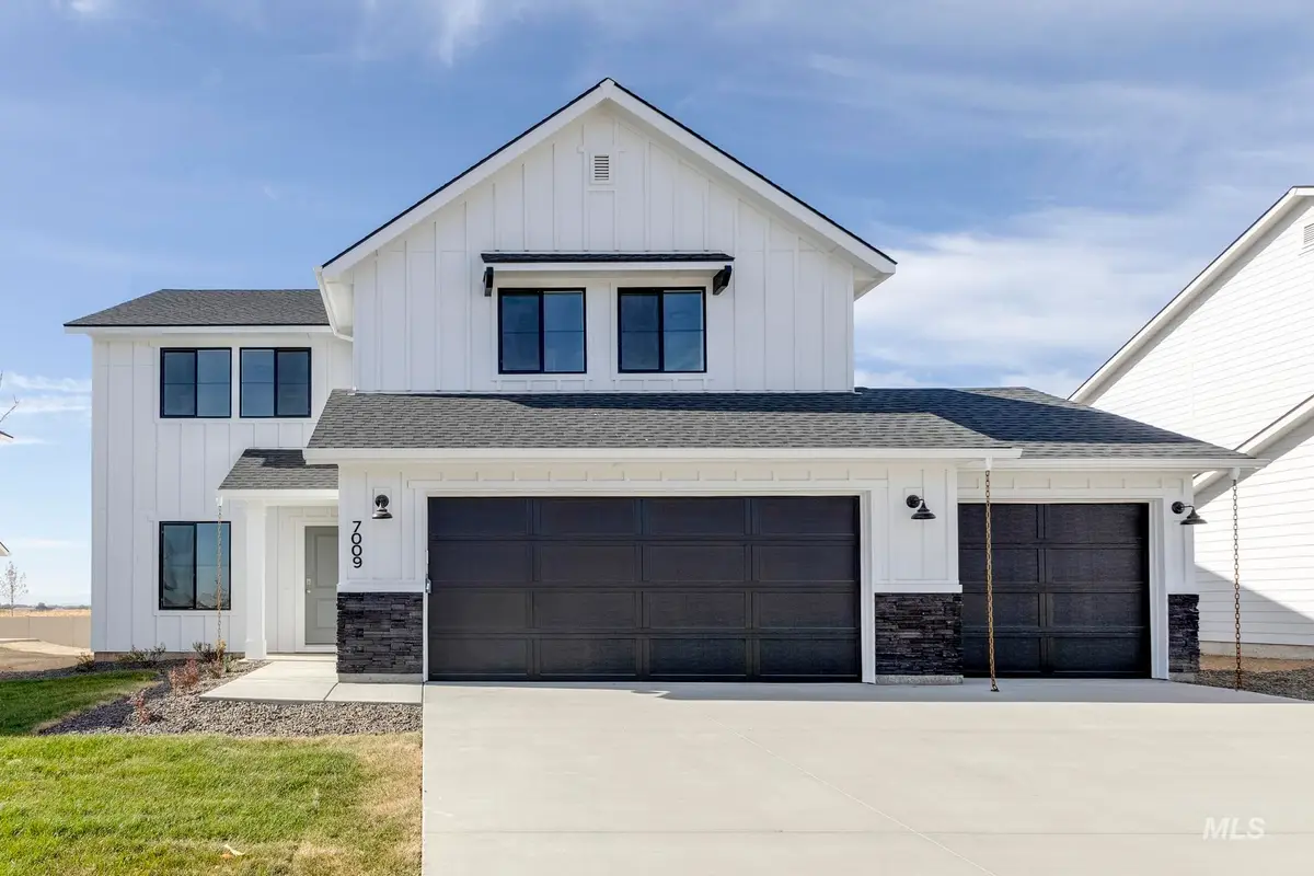 7009 S Old Farm Ave, Meridian, ID 83642 - Image #1