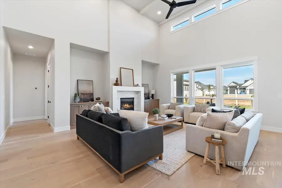 2136 N Hurtsville Ave, Kuna, ID 83634 - Image #2