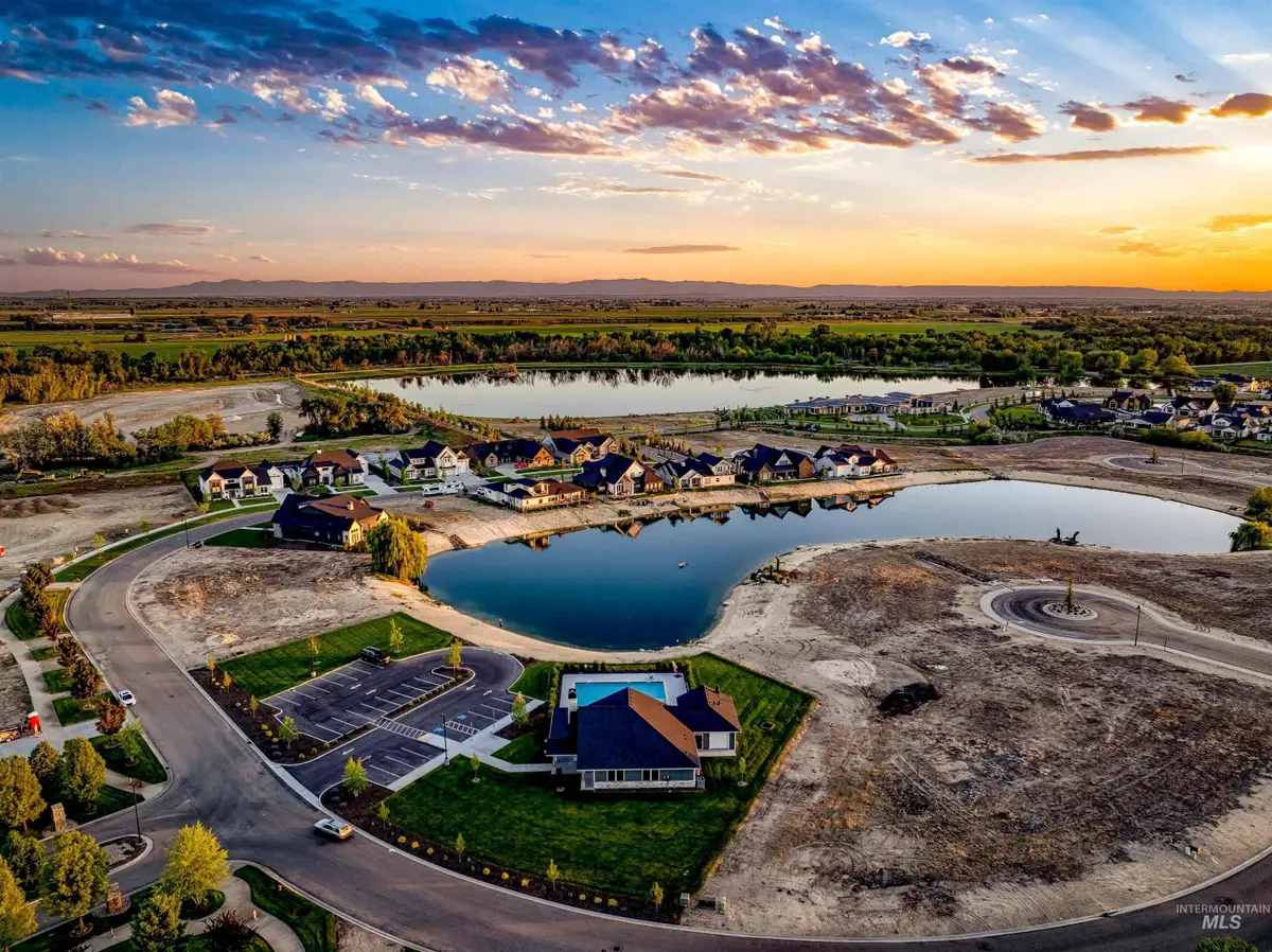 6371 Salmon Falls, Star, ID 83669 - #1