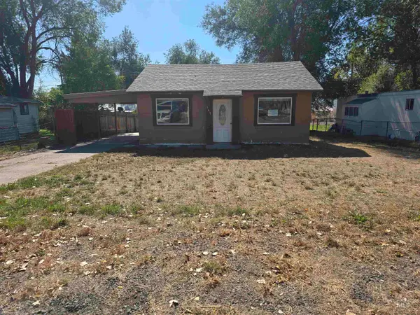 347 W 3rd Ave, Wendell, ID 83355