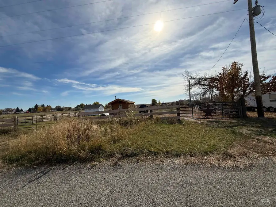 1225 E 800 N, Richfield, ID 83349 - #2
