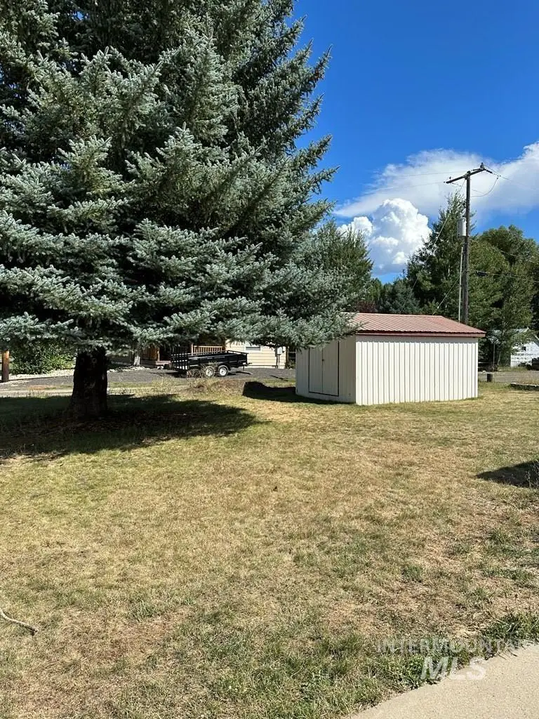 417 N Miller Ave, New Meadows, ID 83654 - Image #2
