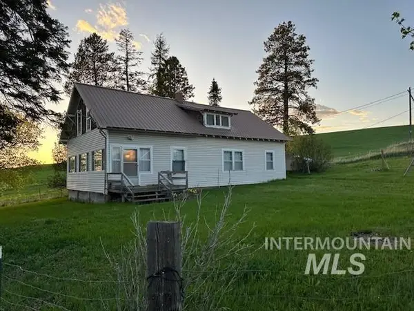 21 B Howard, Palouse, WA 99161