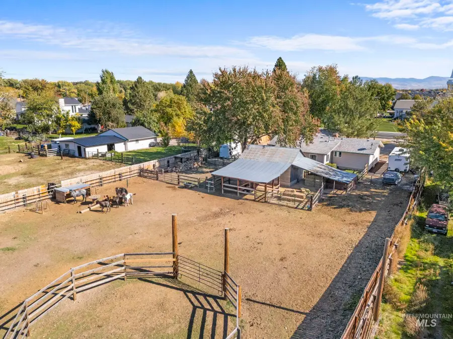 511 S Main St, Star, ID 83669 - Image #2