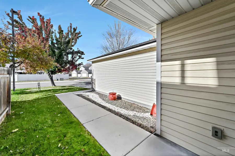 6986 S Dewberry Ave, Boise, ID 83709 - Image #3