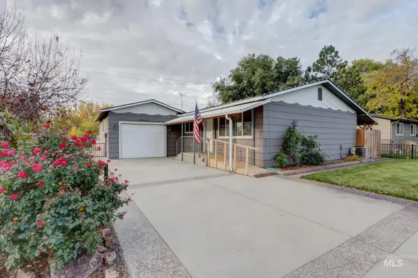 690 Harmon Way, Middleton, ID 83644