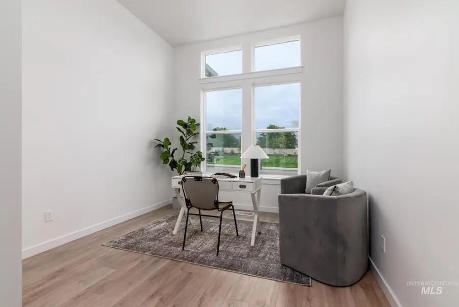 5410 Sparky Ave, Caldwell, ID 83607 - Image #2