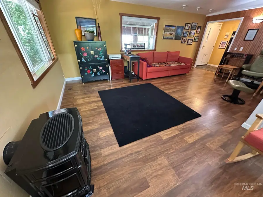 604 N 3rd Street, Bellevue, ID 83313 - Image #2