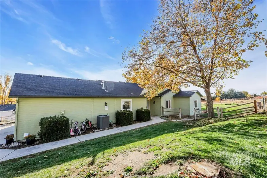 23919 Tyler Lane, Middleton, ID 83644 - Image #2