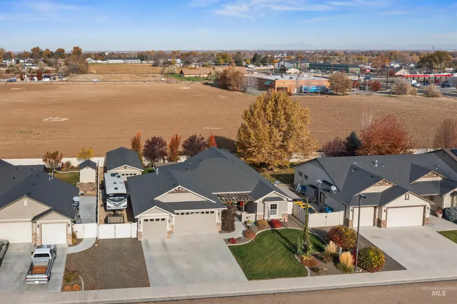 309 Appalachian St, Caldwell, ID 83607 - Image #2