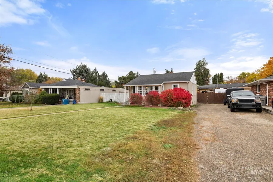 610 E Logan St, Caldwell, ID 83605 - Image #2