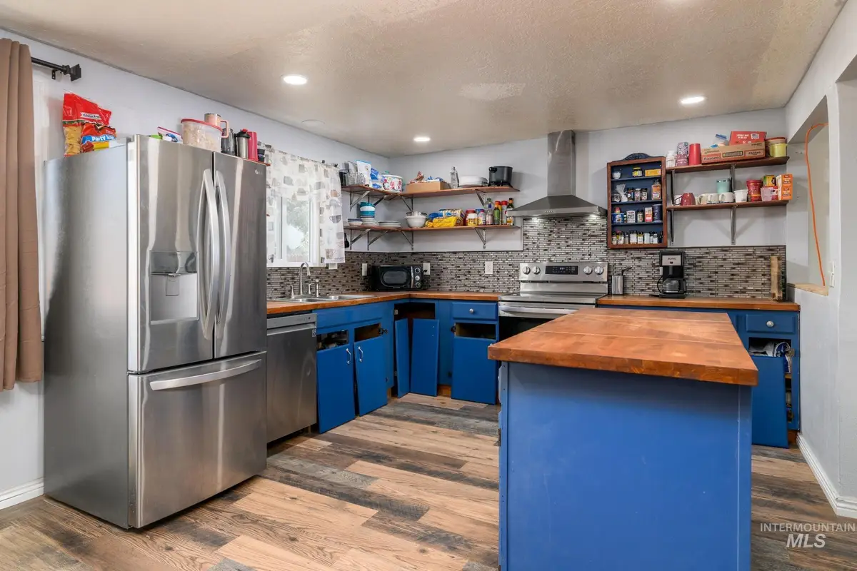 650 W Broadway Ave, Meridian, ID 83642 - Image #1