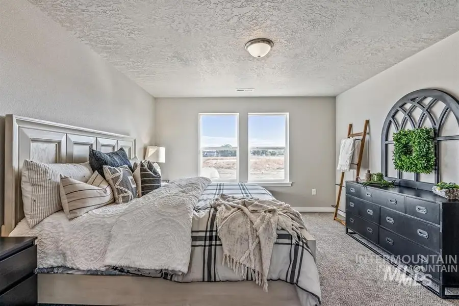 1583 SW Silverstone, Mountain Home, ID 83647 - Image #3