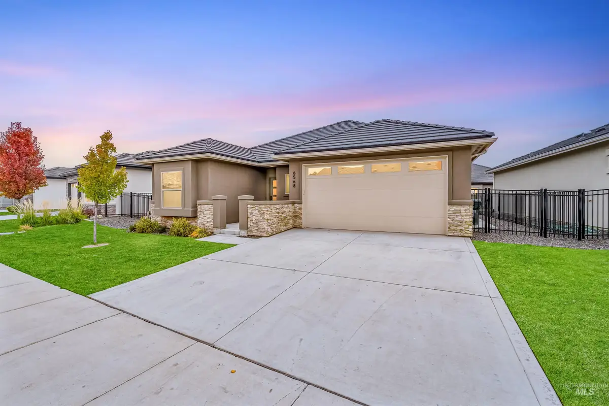 6568 N Spindrift Way, Meridian, ID 83646 - Image #1