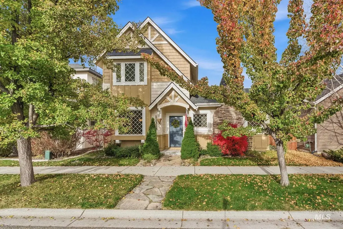 11318 W Kuhnen Dr, Boise, ID 83709 - Image #1