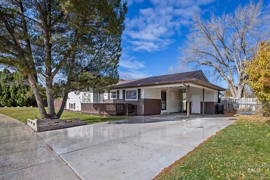 320 E 23rd Dr, Burley, ID 83318 - Image #3