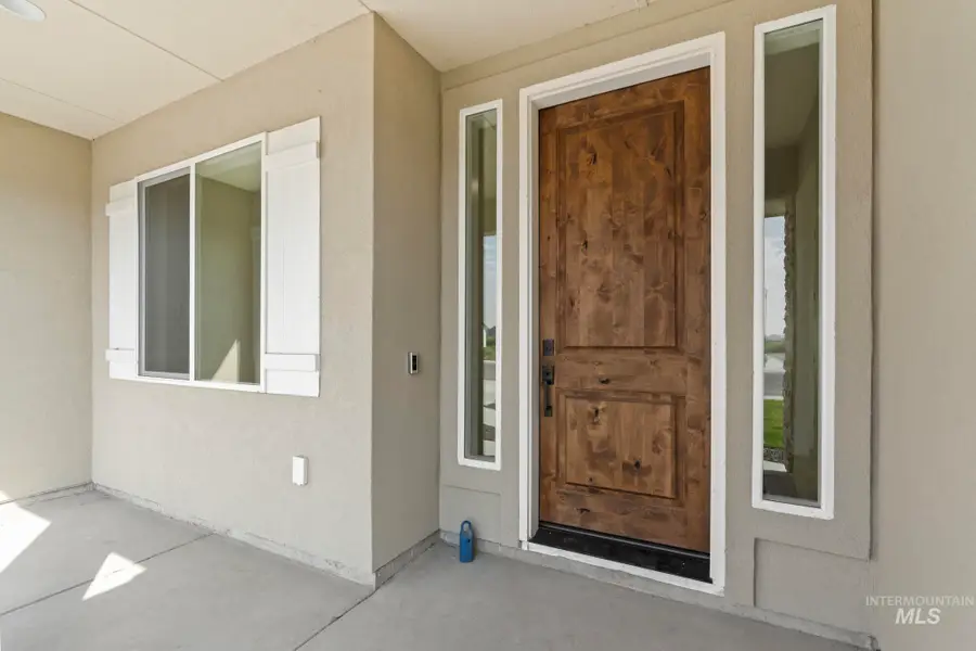 605 Grand Harvest Avenue, New Plymouth, ID 83655 - Image #2