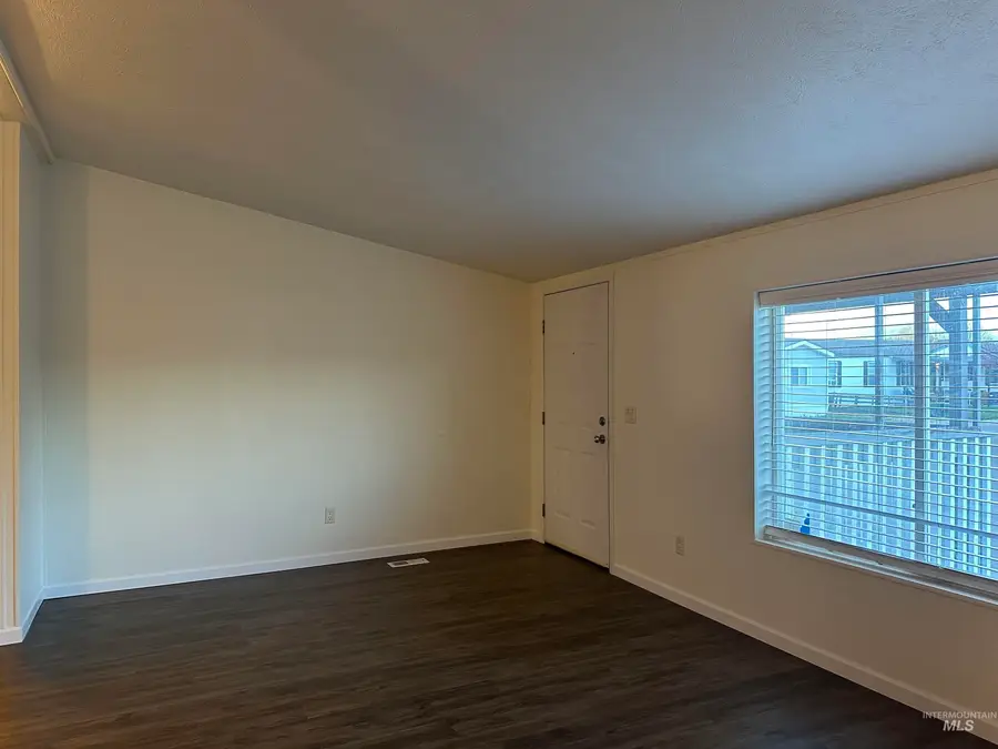 3104 Sage Dr, Caldwell, ID 83605 - Image #3