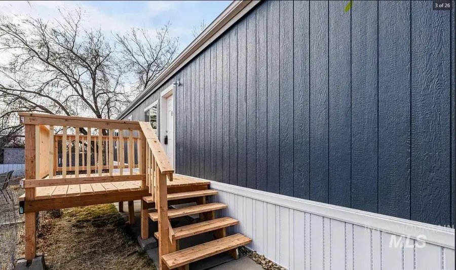 215 Dawn Dr., Mountain Home, ID 83647 - Image #2