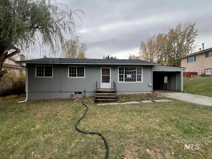 905 W Adams Street, Garfield, WA 99130 - Image #2