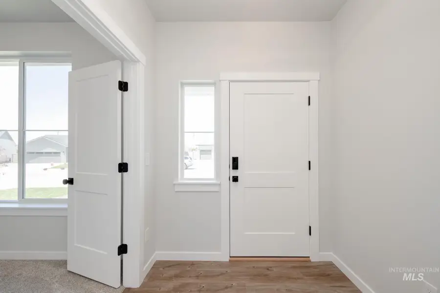 10557 W Teratai St, Star, ID 83669 - Image #2