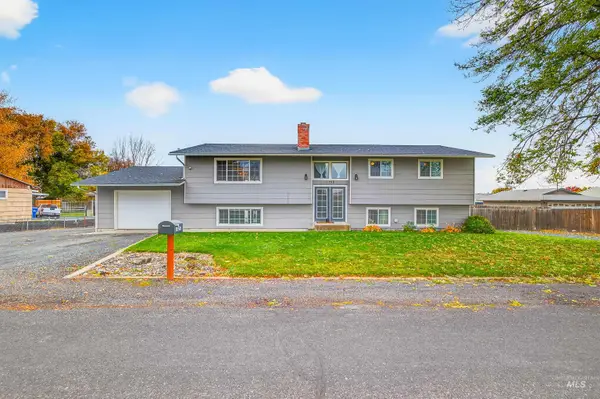 1220 Birch Avenue, Lewiston, ID 83501
