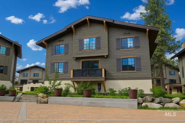 327 Silverpine Drive, McCall, ID 83638