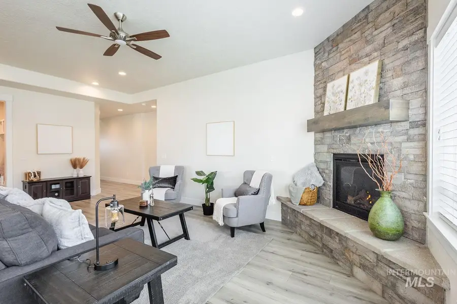 20139 Carbondale Ave, Caldwell, ID 83605 - Image #2