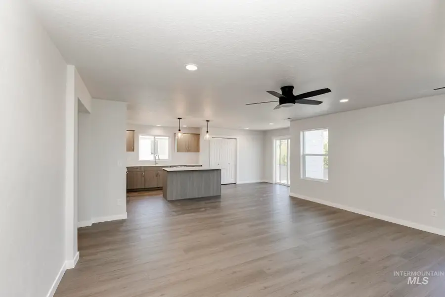 16725 Sentinel Ave, Caldwell, ID 83607 - Image #3
