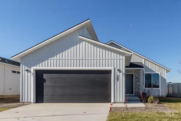 347 N Meadowsweet Ave, Kuna, ID 83634