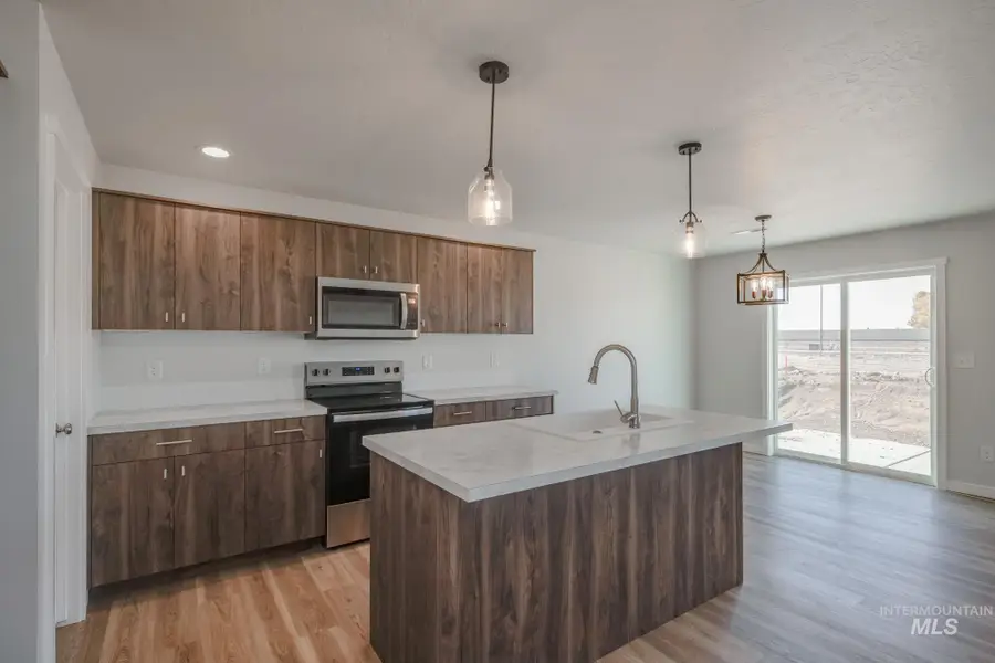 309 N Coltsfoot Ave, Kuna, ID 83634 - Image #3