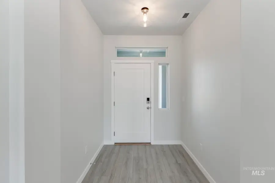 668 W Snowy Owl St, Kuna, ID 83634 - Image #2