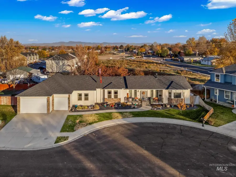 52 Cobblestone, Middleton, ID 83644 - Image #2