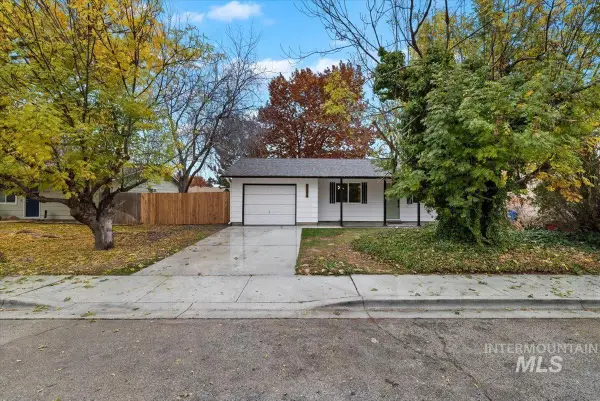 8244 W Holbrook St, Boise, ID 83704