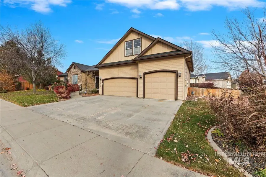 2078 N Cool Springs, Kuna, ID 83634 - Image #3