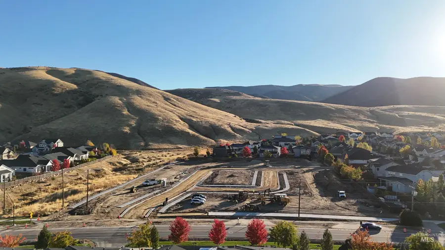 5026 S Brian Ave, Boise, ID 83716 - Image #2