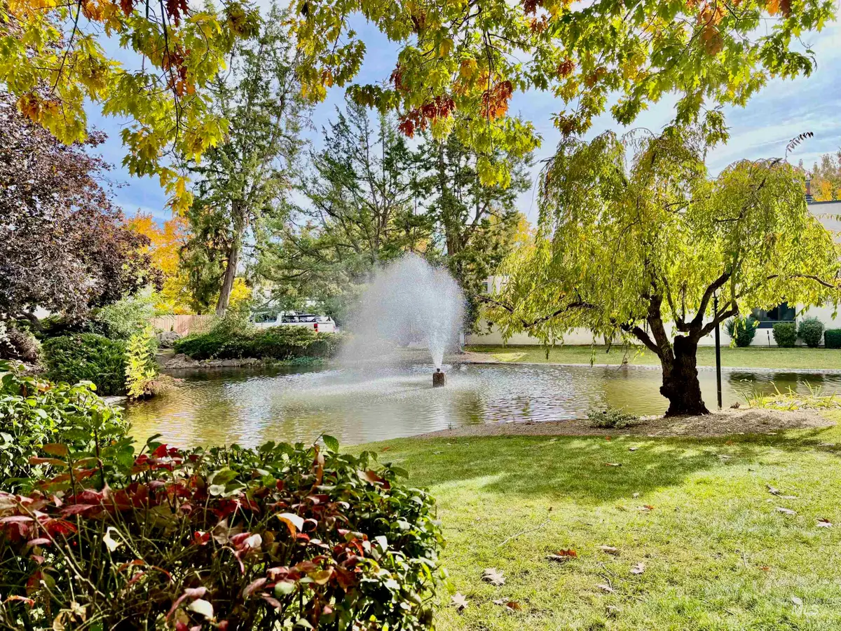 1222 N Camelot Dr, Boise, ID 83704 - Image #1