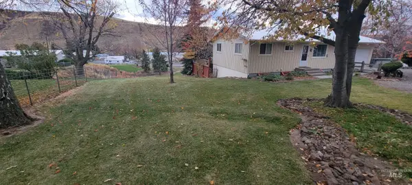 25 Gun Club Rd, Pomeroy, WA 99347