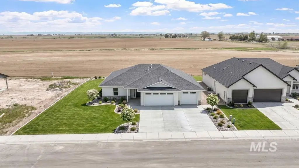 930 23rd Ave E, Jerome, ID 83338 - #1