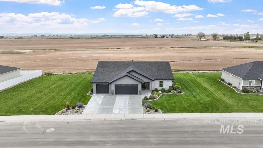 922 23rd Ave E, Jerome, ID 83338 - #1