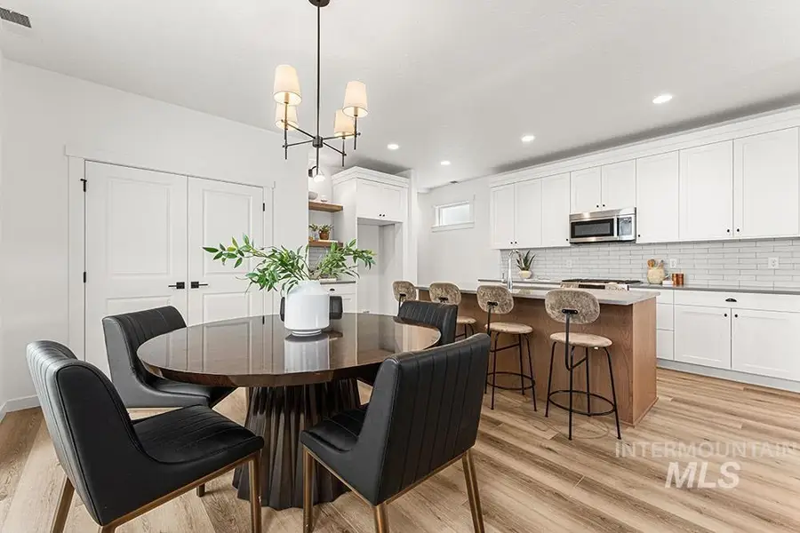 3552 W Anderson St, Boise, ID 83703 - Image #3