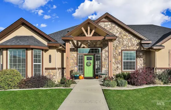 7266 S Pear Blossom Way, Meridian, ID 83642